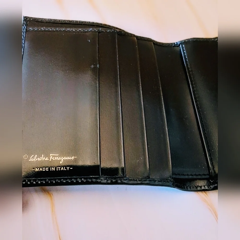 Salvatore Ferragamo authentic salvatore